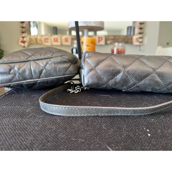 Rare Michael Kors crossbody and wristlet set - Picture 11 of 12